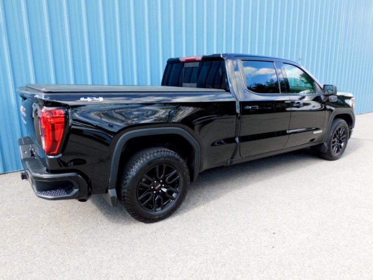 Used 2020 GMC Sierra 1500 4WD Crew Cab 147 Elevation Used 2020 GMC Sierra 1500 4WD Crew Cab 147 Elevation for sale at Metro West Motorcars LLC in Shrewsbury MA 5