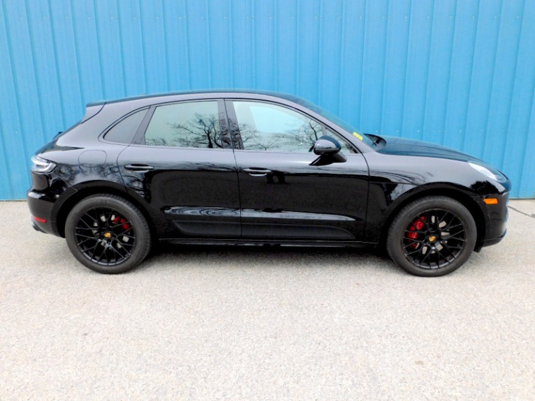 Used 2021 Porsche Macan GTS AWD Used 2021 Porsche Macan GTS AWD for sale  at Metro West Motorcars LLC in Shrewsbury MA 6