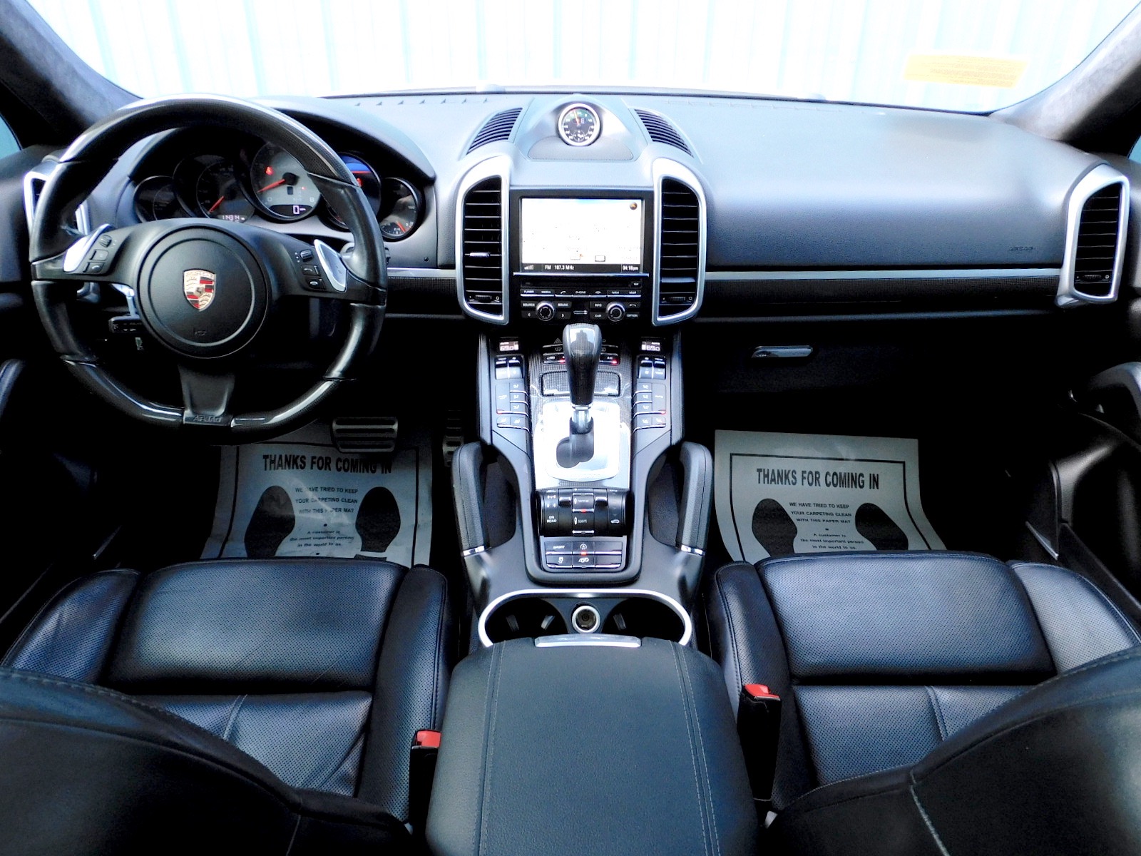 2014 Porsche Cayenne GTS photo 10