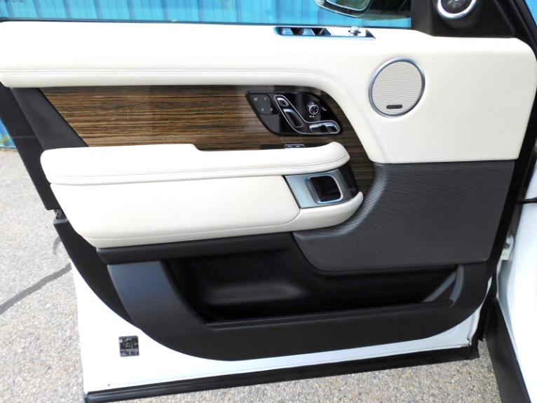 Used 2019 Land Rover Range Rover V8 Supercharged SWB Used 2019 Land Rover Range Rover V8 Supercharged SWB for sale  at Metro West Motorcars LLC in Shrewsbury MA 25