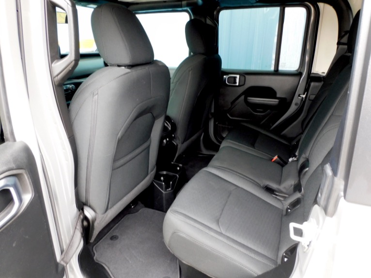 Used 2021 Jeep Gladiator Willys 4x4 Used 2021 Jeep Gladiator Willys 4x4 for sale  at Metro West Motorcars LLC in Shrewsbury MA 15