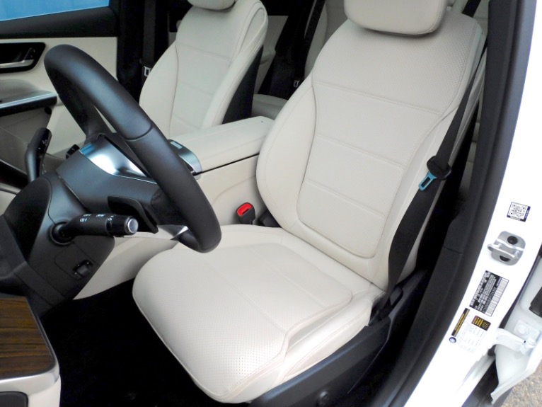 Used 2023 Mercedes-Benz Glc GLC 300 4MATIC SUV Used 2023 Mercedes-Benz Glc GLC 300 4MATIC SUV for sale at Metro West Motorcars LLC in Shrewsbury MA 14
