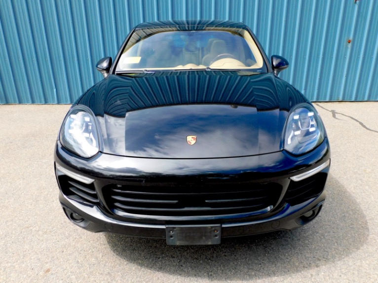Used 2017 Porsche Cayenne S AWD Used 2017 Porsche Cayenne S AWD for sale  at Metro West Motorcars LLC in Shrewsbury MA 8