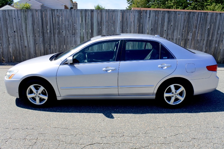 Used 2005 Honda Accord Sdn EX-L Used 2005 Honda Accord Sdn EX-L for sale  at Metro West Motorcars LLC in Shrewsbury MA 2