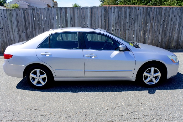 Used 2005 Honda Accord Sdn EX-L Used 2005 Honda Accord Sdn EX-L for sale  at Metro West Motorcars LLC in Shrewsbury MA 6