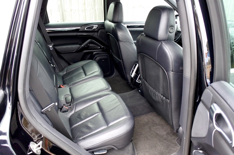 Used 2014 Porsche Cayenne AWD Used 2014 Porsche Cayenne AWD for sale at Metro West Motorcars LLC in Shrewsbury MA 19