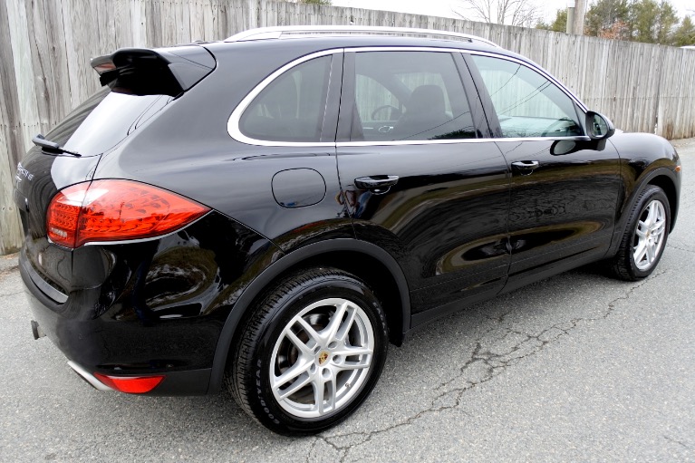 Used 2014 Porsche Cayenne AWD Used 2014 Porsche Cayenne AWD for sale at Metro West Motorcars LLC in Shrewsbury MA 5