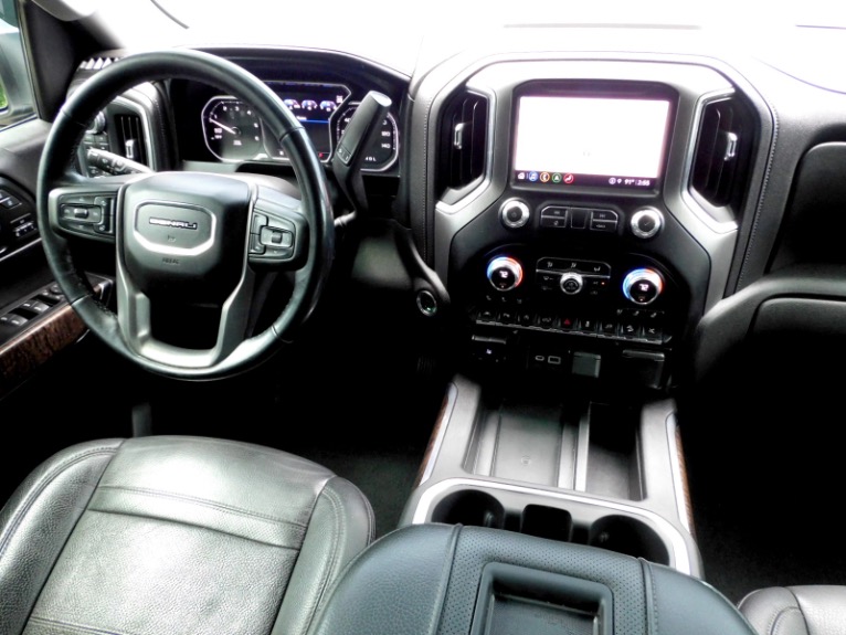Used 2021 GMC Sierra 1500 4WD Crew Cab 147 Denali Used 2021 GMC Sierra 1500 4WD Crew Cab 147 Denali for sale at Metro West Motorcars LLC in Shrewsbury MA 10