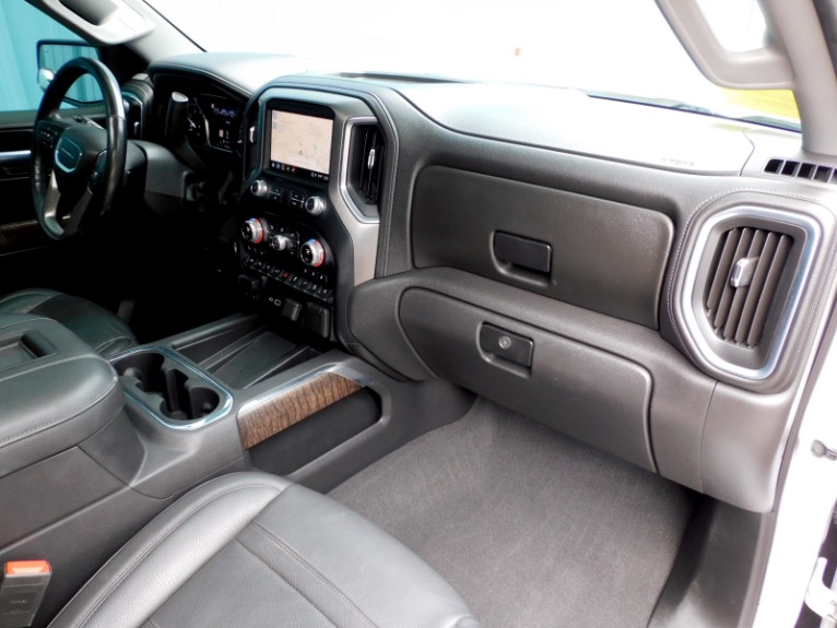 Used 2021 GMC Sierra 1500 4WD Crew Cab 147 Denali Used 2021 GMC Sierra 1500 4WD Crew Cab 147 Denali for sale at Metro West Motorcars LLC in Shrewsbury MA 20