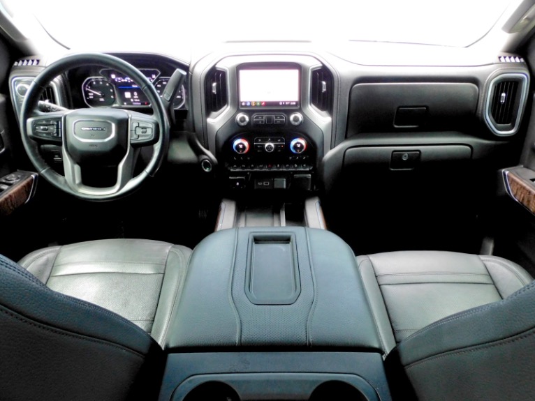 Used 2021 GMC Sierra 1500 4WD Crew Cab 147 Denali Used 2021 GMC Sierra 1500 4WD Crew Cab 147 Denali for sale at Metro West Motorcars LLC in Shrewsbury MA 9