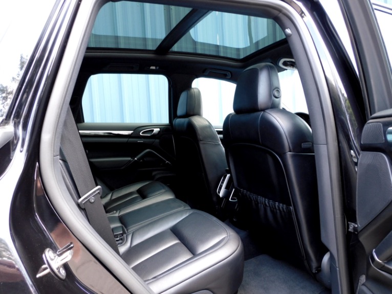 Used 2017 Porsche Cayenne Platinum Edition AWD Used 2017 Porsche Cayenne Platinum Edition AWD for sale at Metro West Motorcars LLC in Shrewsbury MA 18