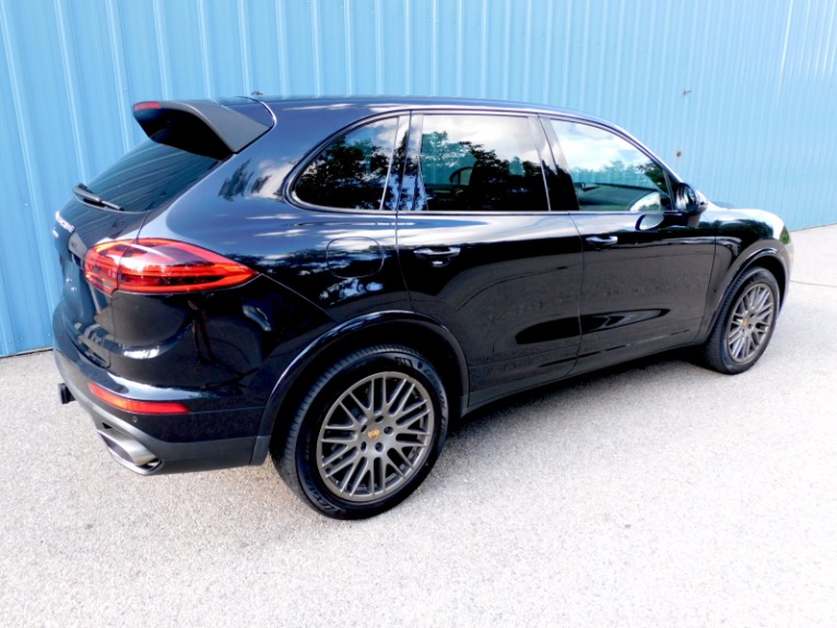 Used 2017 Porsche Cayenne Platinum Edition AWD Used 2017 Porsche Cayenne Platinum Edition AWD for sale at Metro West Motorcars LLC in Shrewsbury MA 5