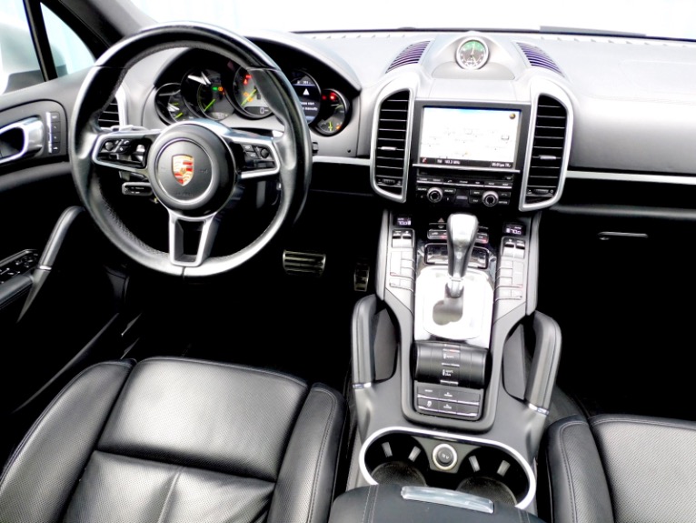 Used 2015 Porsche Cayenne S E-Hybrid AWD Used 2015 Porsche Cayenne S E-Hybrid AWD for sale at Metro West Motorcars LLC in Shrewsbury MA 10