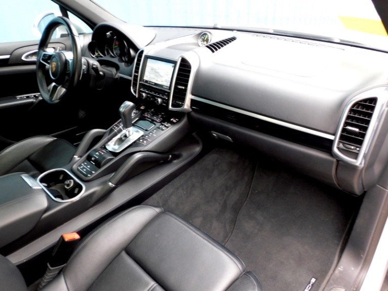 Used 2015 Porsche Cayenne S E-Hybrid AWD Used 2015 Porsche Cayenne S E-Hybrid AWD for sale at Metro West Motorcars LLC in Shrewsbury MA 20