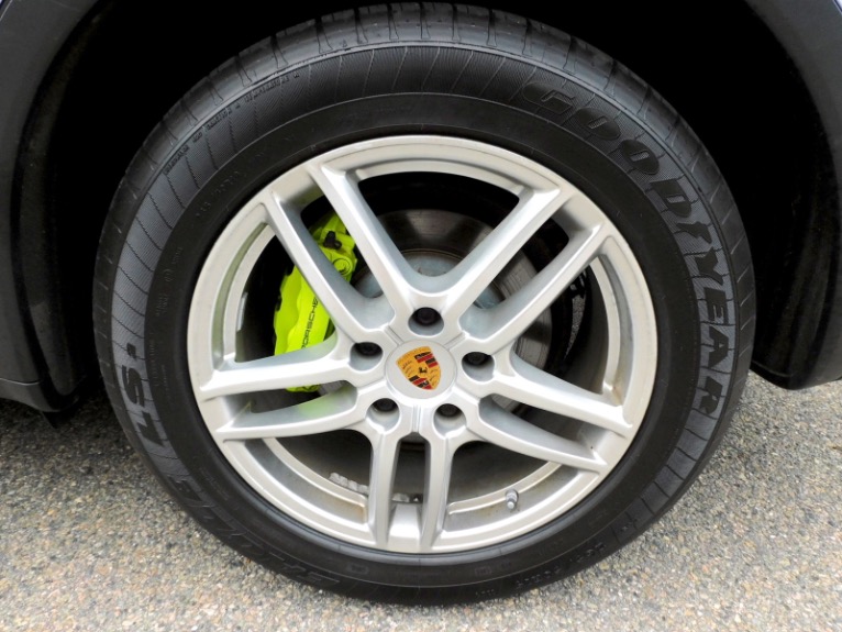 Used 2015 Porsche Cayenne S E-Hybrid AWD Used 2015 Porsche Cayenne S E-Hybrid AWD for sale at Metro West Motorcars LLC in Shrewsbury MA 24