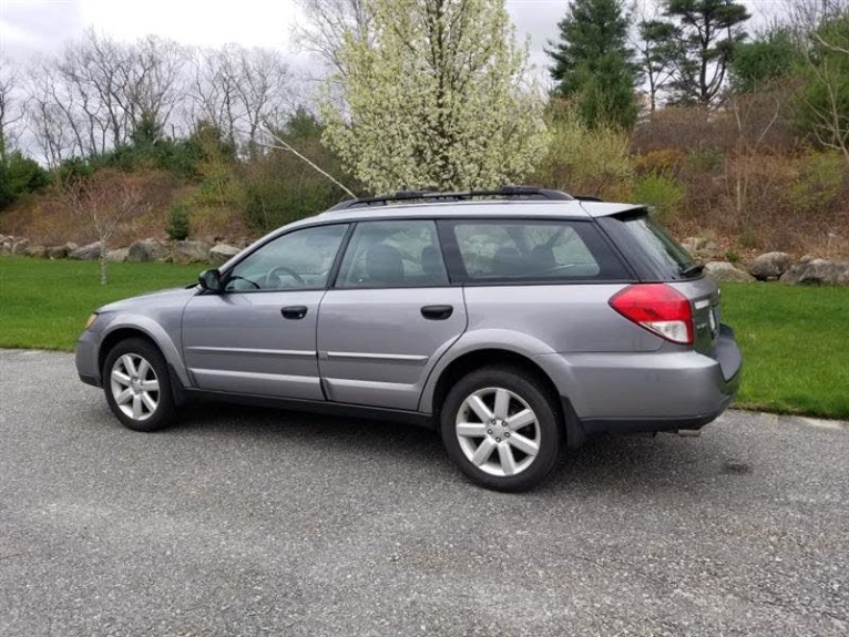 Used 2009 Subaru Outback 2.5i Special Edition Used 2009 Subaru Outback 2.5i Special Edition for sale  at Metro West Motorcars LLC in Shrewsbury MA 3