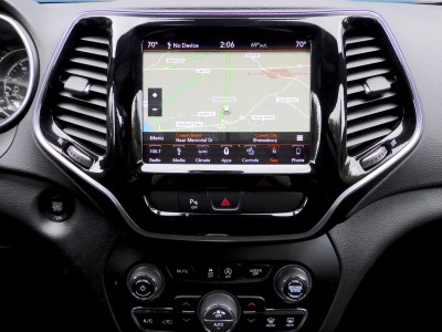 Used 2019 Jeep Cherokee Limited High Altitude 4x4 Used 2019 Jeep Cherokee Limited High Altitude 4x4 for sale  at Metro West Motorcars LLC in Shrewsbury MA 11
