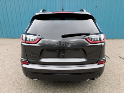 Used 2019 Jeep Cherokee Limited High Altitude 4x4 Used 2019 Jeep Cherokee Limited High Altitude 4x4 for sale  at Metro West Motorcars LLC in Shrewsbury MA 4
