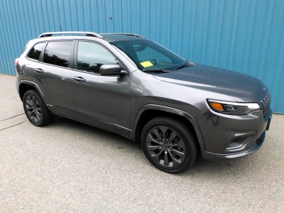 Used 2019 Jeep Cherokee Limited High Altitude 4x4 Used 2019 Jeep Cherokee Limited High Altitude 4x4 for sale  at Metro West Motorcars LLC in Shrewsbury MA 7
