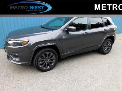 Used 2019 Jeep Cherokee Limited High Altitude 4x4 Used 2019 Jeep Cherokee Limited High Altitude 4x4 for sale  at Metro West Motorcars LLC in Shrewsbury MA 1