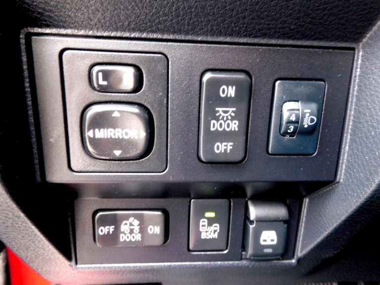 Used 2017 Toyota Tundra 4wd Limited CrewMax 5.5 Bed 5.7L (Natl) Used 2017 Toyota Tundra 4wd Limited CrewMax 5.5 Bed 5.7L (Natl) for sale  at Metro West Motorcars LLC in Shrewsbury MA 21
