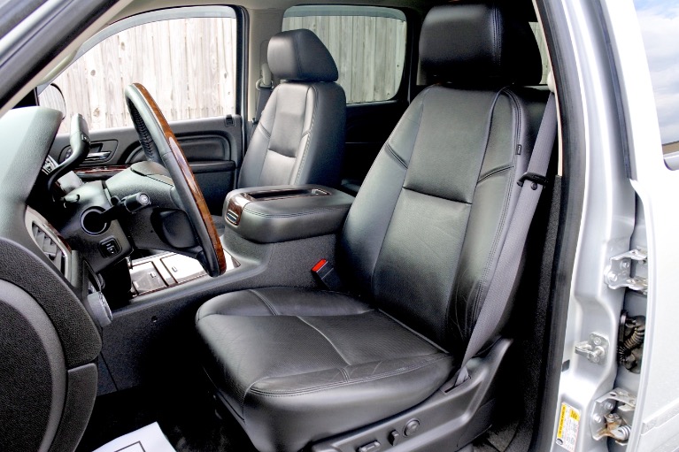 Used 2012 GMC Yukon Xl AWD 4dr 1500 Denali Used 2012 GMC Yukon Xl AWD 4dr 1500 Denali for sale at Metro West Motorcars LLC in Shrewsbury MA 13