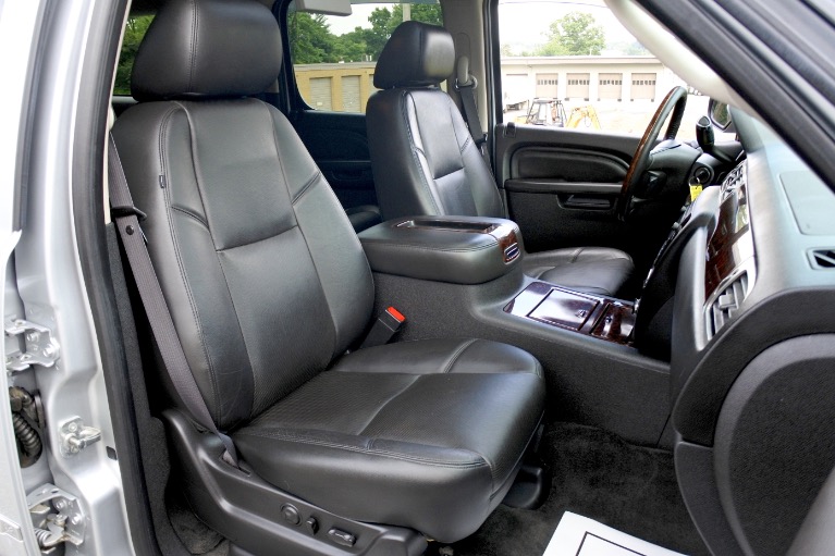 Used 2012 GMC Yukon Xl AWD 4dr 1500 Denali Used 2012 GMC Yukon Xl AWD 4dr 1500 Denali for sale at Metro West Motorcars LLC in Shrewsbury MA 20