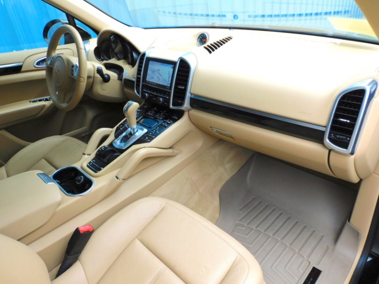 Used 2014 Porsche Cayenne Diesel AWD Used 2014 Porsche Cayenne Diesel AWD for sale at Metro West Motorcars LLC in Shrewsbury MA 20