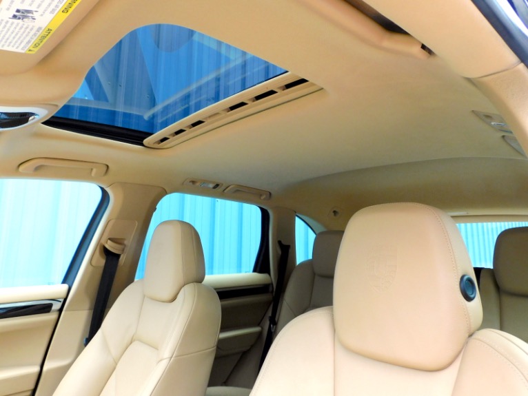 Used 2014 Porsche Cayenne Diesel AWD Used 2014 Porsche Cayenne Diesel AWD for sale at Metro West Motorcars LLC in Shrewsbury MA 21