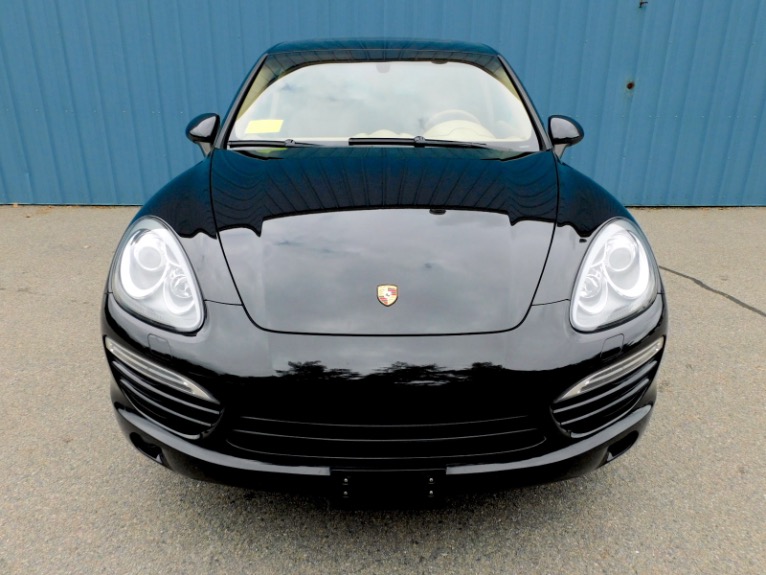 Used 2014 Porsche Cayenne Diesel AWD Used 2014 Porsche Cayenne Diesel AWD for sale at Metro West Motorcars LLC in Shrewsbury MA 8