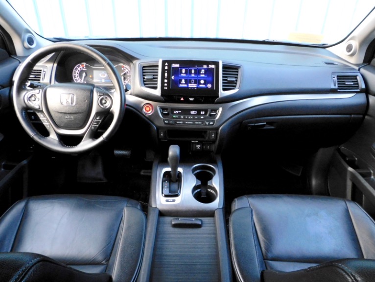 Used 2018 Honda Pilot EX-L AWD Used 2018 Honda Pilot EX-L AWD for sale at Metro West Motorcars LLC in Shrewsbury MA 9
