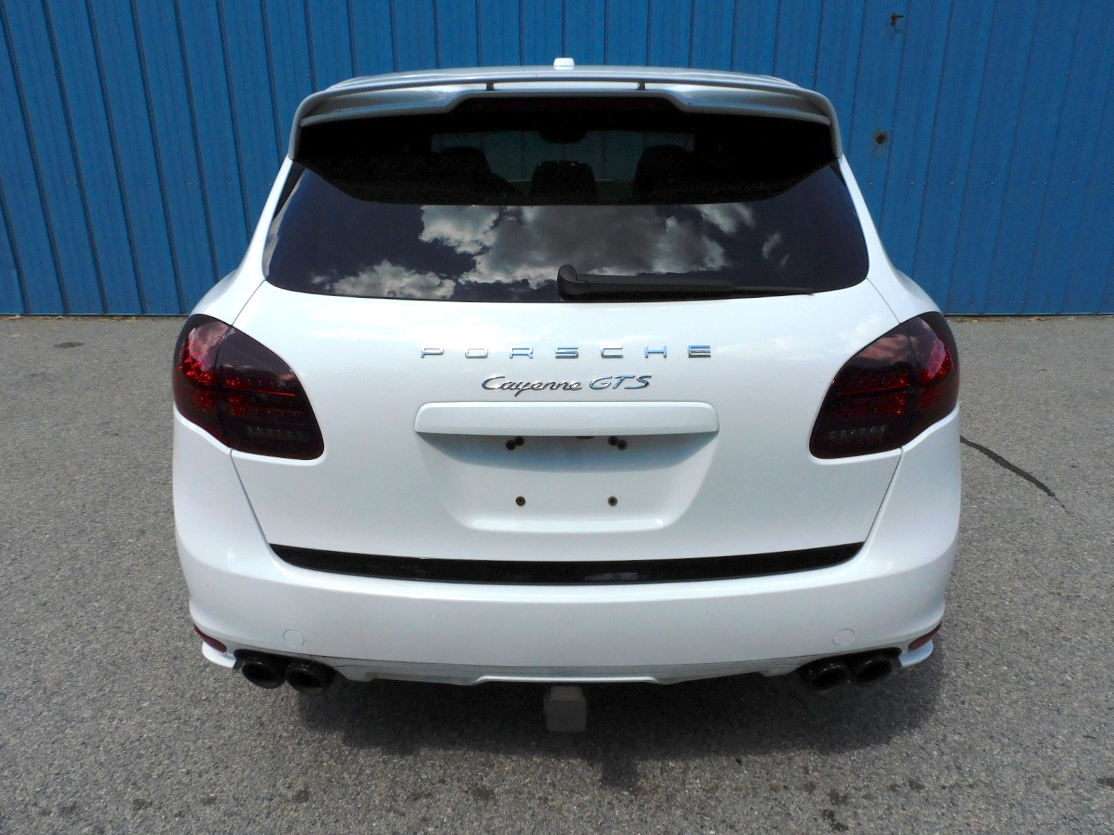 2013 Porsche Cayenne GTS photo 3