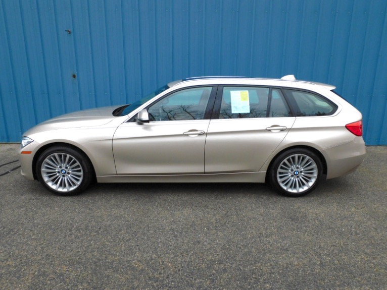 Used 2014 BMW 3 Series 328i xDrive AWD Sports Wagon Used 2014 BMW 3 Series 328i xDrive AWD Sports Wagon for sale at Metro West Motorcars LLC in Shrewsbury MA 2