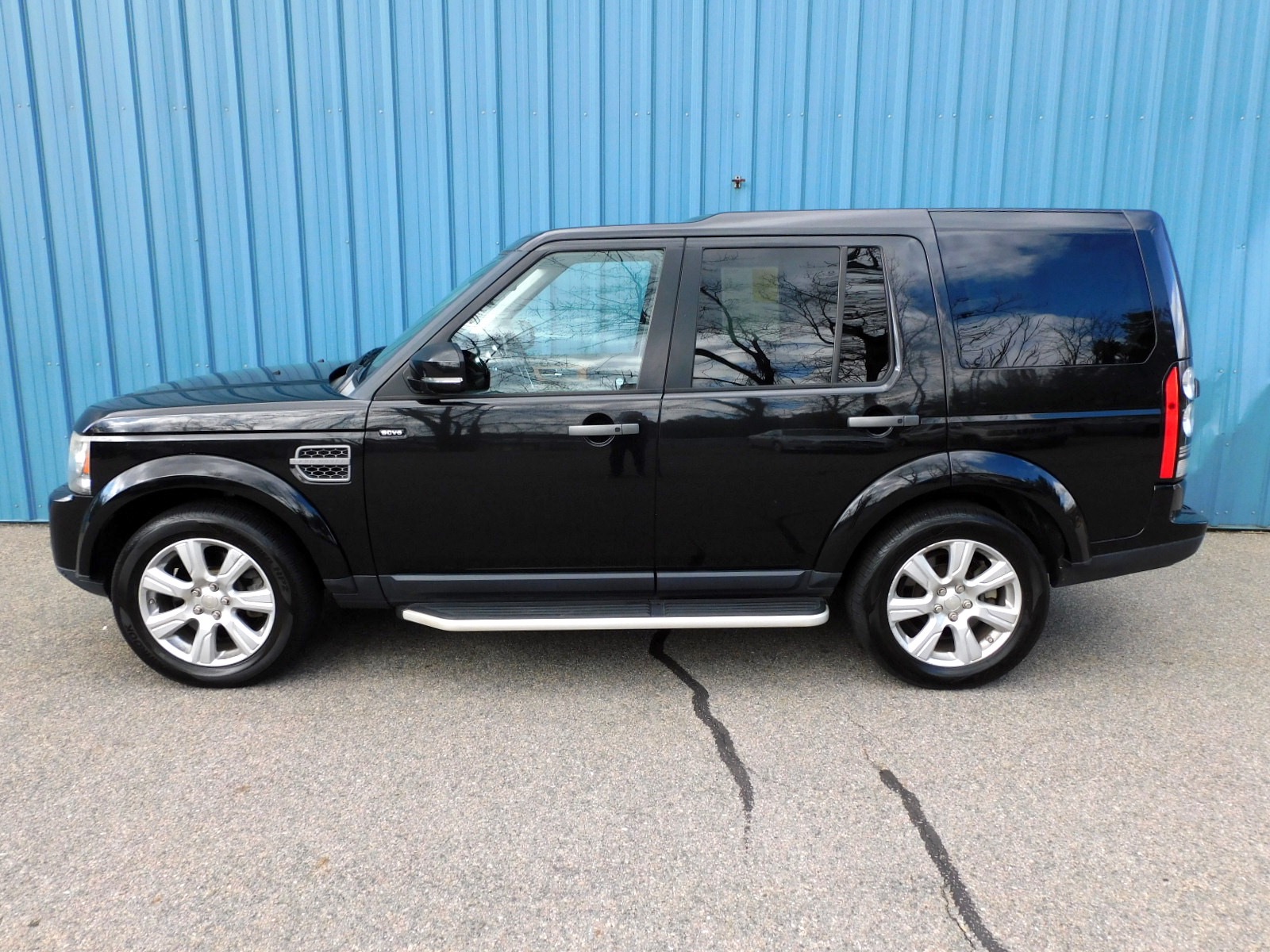 2015 Land Rover LR4 HSE photo 2