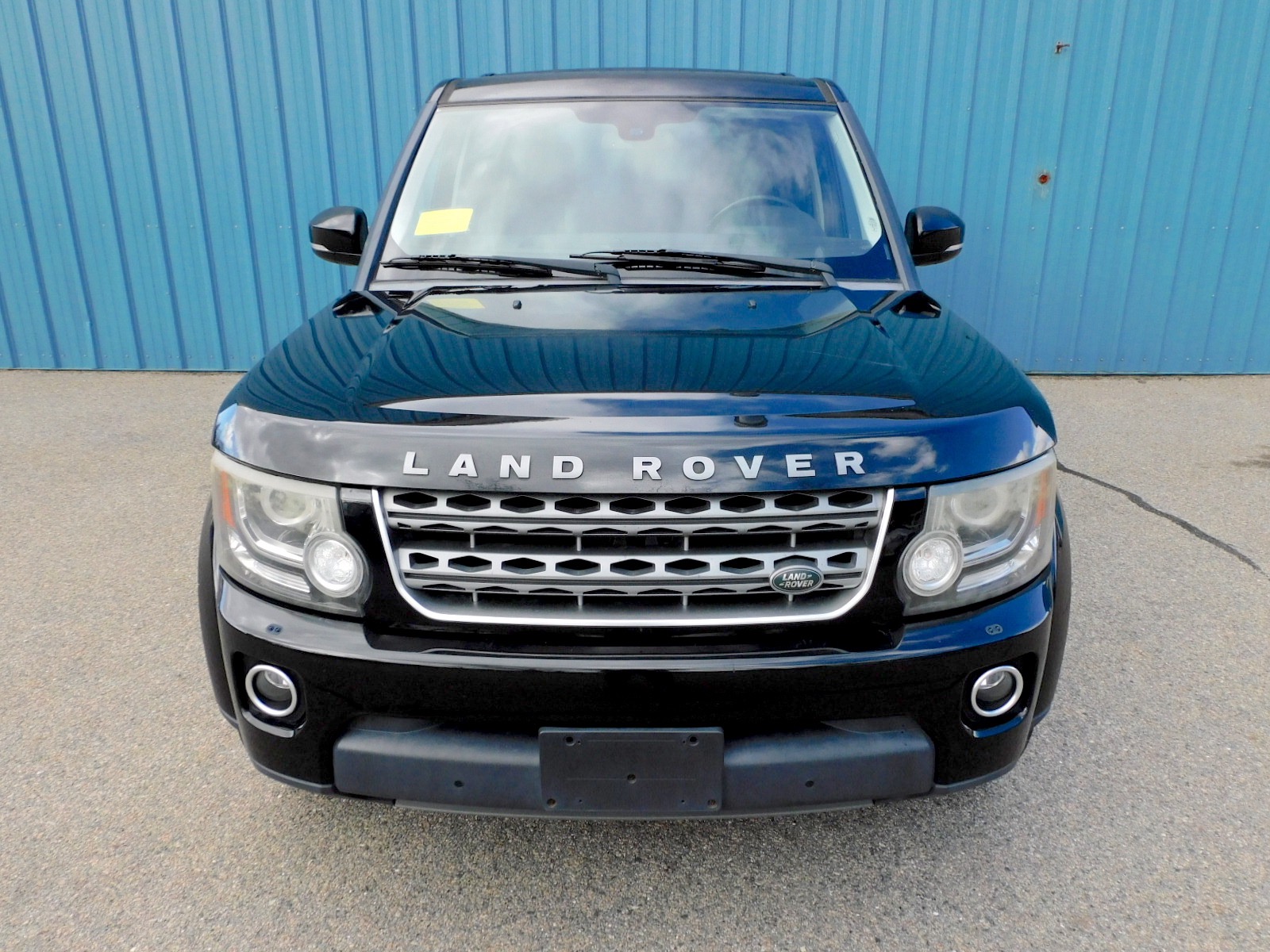 2015 Land Rover LR4 HSE photo 8