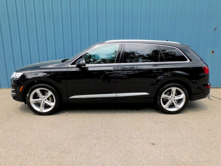 Used 2019 Audi Q7 SE Premium 55 TFSI quattro Used 2019 Audi Q7 SE Premium 55 TFSI quattro for sale at Metro West Motorcars LLC in Shrewsbury MA 2