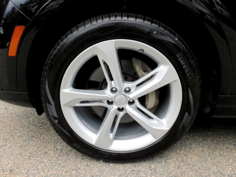 Used 2019 Audi Q7 SE Premium 55 TFSI quattro Used 2019 Audi Q7 SE Premium 55 TFSI quattro for sale at Metro West Motorcars LLC in Shrewsbury MA 24