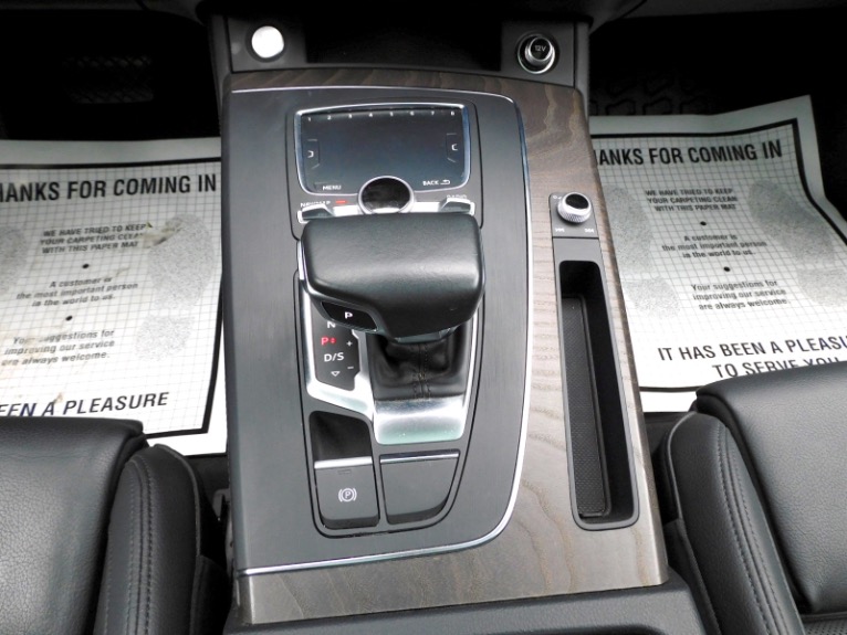 Used 2018 Audi Q5 2.0 TFSI Prestige Used 2018 Audi Q5 2.0 TFSI Prestige for sale at Metro West Motorcars LLC in Shrewsbury MA 12