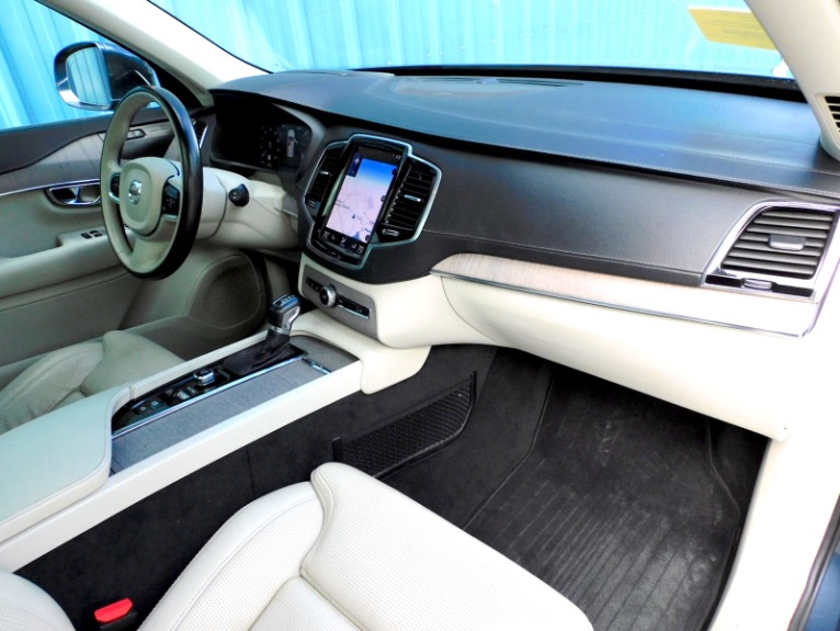 Used 2021 Volvo Xc90 T6 AWD Inscription 6P Used 2021 Volvo Xc90 T6 AWD Inscription 6P for sale at Metro West Motorcars LLC in Shrewsbury MA 22