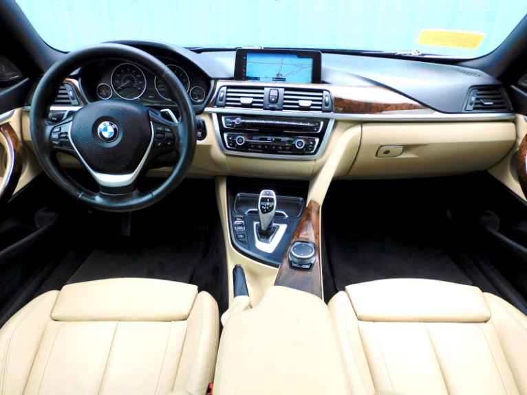 Used 2017 BMW 4 Series 440i xDrive Coupe Used 2017 BMW 4 Series 440i xDrive Coupe for sale at Metro West Motorcars LLC in Shrewsbury MA 9