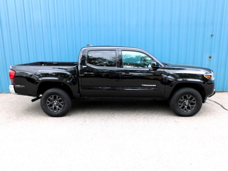 Used 2023 Toyota Tacoma 2wd SR5 Double Cab 5'' Bed I4 AT (Natl) Used 2023 Toyota Tacoma 2wd SR5 Double Cab 5'' Bed I4 AT (Natl) for sale  at Metro West Motorcars LLC in Shrewsbury MA 6
