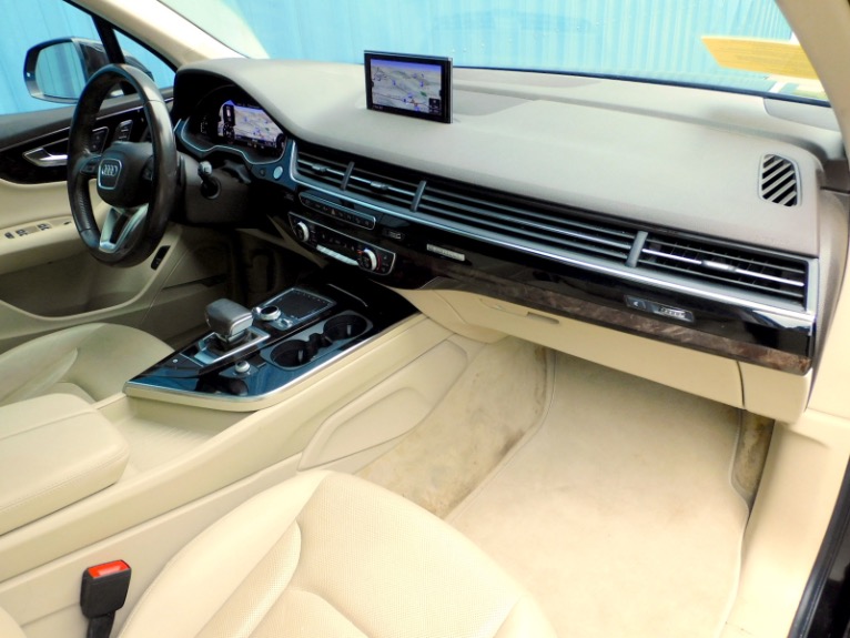 Used 2019 Audi Q7 Premium Plus 55 TFSI quattro Used 2019 Audi Q7 Premium Plus 55 TFSI quattro for sale at Metro West Motorcars LLC in Shrewsbury MA 22