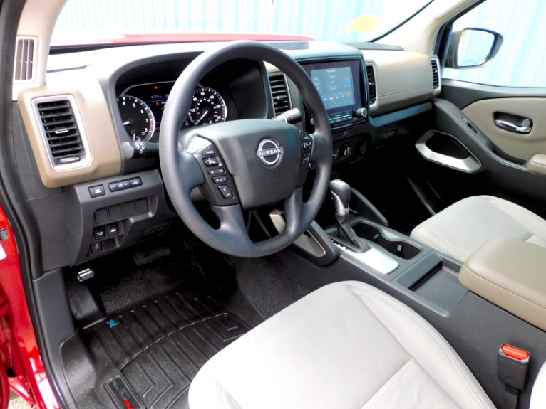 Used 2022 Nissan Frontier Crew Cab 4x4 SV Auto Used 2022 Nissan Frontier Crew Cab 4x4 SV Auto for sale at Metro West Motorcars LLC in Shrewsbury MA 13