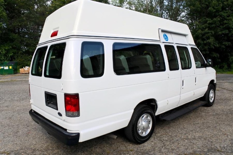 Used 2014 Ford Econoline Cargo Van E-250 Ext Commercial Used 2014 Ford Econoline Cargo Van E-250 Ext Commercial for sale  at Metro West Motorcars LLC in Shrewsbury MA 5