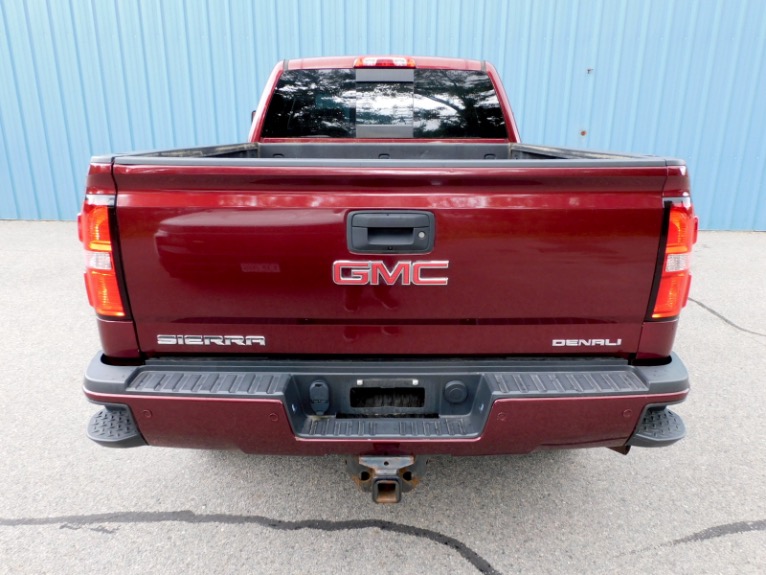 Used 2017 GMC Sierra 2500hd 4WD Crew Cab 153.7 Denali Used 2017 GMC Sierra 2500hd 4WD Crew Cab 153.7 Denali for sale at Metro West Motorcars LLC in Shrewsbury MA 4