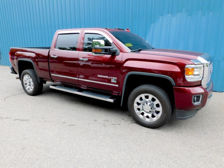 Used 2017 GMC Sierra 2500hd 4WD Crew Cab 153.7 Denali Used 2017 GMC Sierra 2500hd 4WD Crew Cab 153.7 Denali for sale at Metro West Motorcars LLC in Shrewsbury MA 7