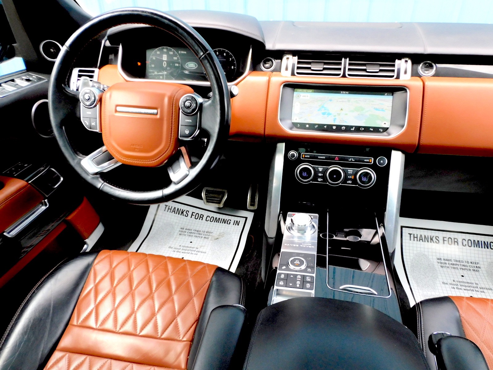 2017 Land Rover Range Rover SuperCharged SV Autobiography Dynamic photo 9
