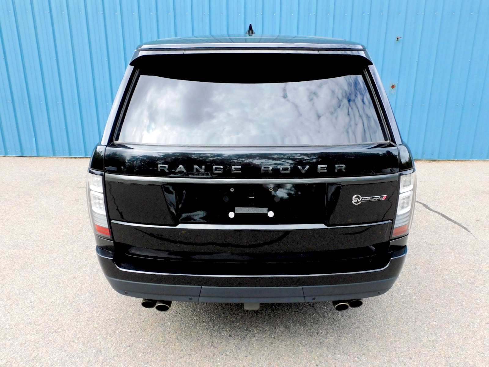 2017 Land Rover Range Rover SuperCharged SV Autobiography Dynamic photo 4