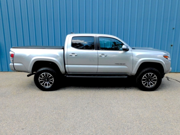 Used 2021 Toyota Tacoma 4WD TRD Sport Double Cab 5'' Bed V6 MT (Natl) Used 2021 Toyota Tacoma 4WD TRD Sport Double Cab 5'' Bed V6 MT (Natl) for sale  at Metro West Motorcars LLC in Shrewsbury MA 6