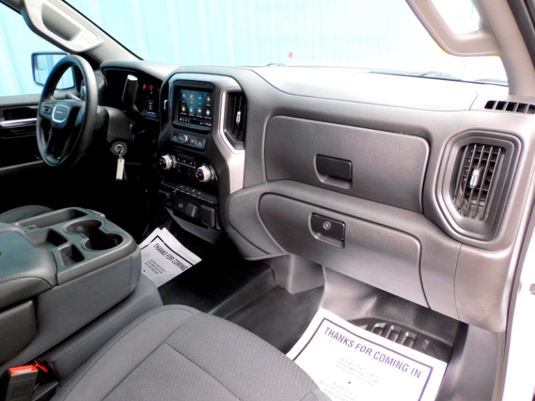 Used 2019 GMC Sierra 1500 4WD Crew Cab 147 Used 2019 GMC Sierra 1500 4WD Crew Cab 147 for sale at Metro West Motorcars LLC in Shrewsbury MA 20